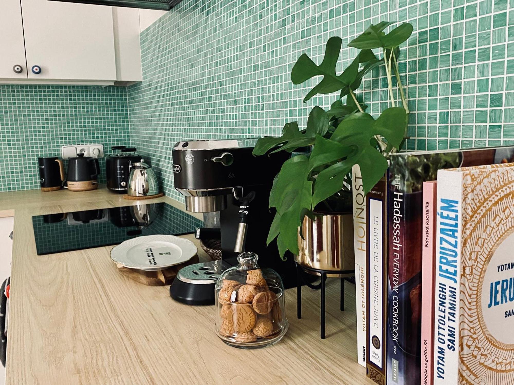 Green Balcony & King Size Bed براغ المظهر الخارجي الصورة